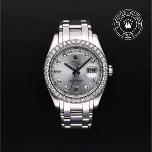 Rolex Pearlmaster photo 1