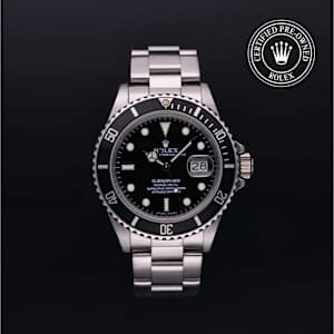 Rolex Submariner Date photo 1